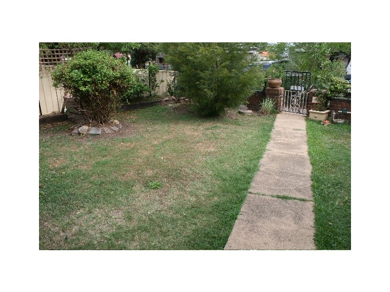 57 WARATAH STREET, Mayfield NSW 2304