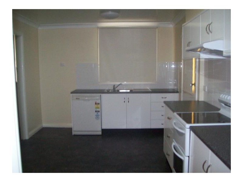 3 MULBINGA ST, Charlestown NSW 2290