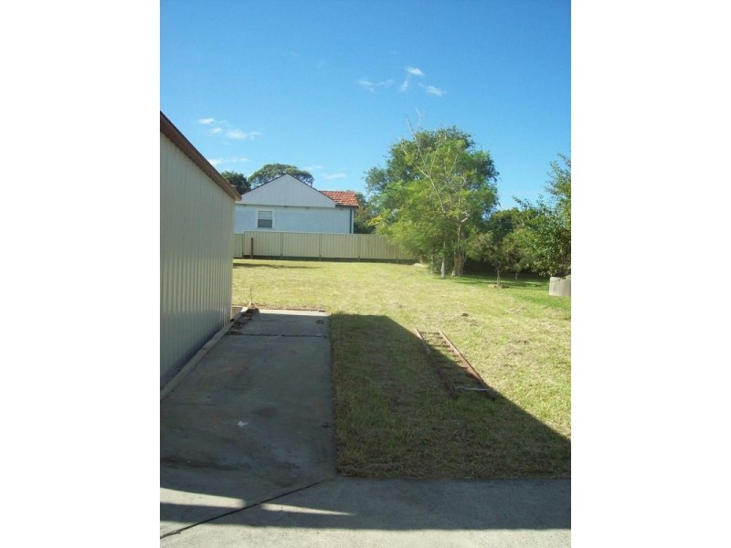 3 MULBINGA ST, Charlestown NSW 2290