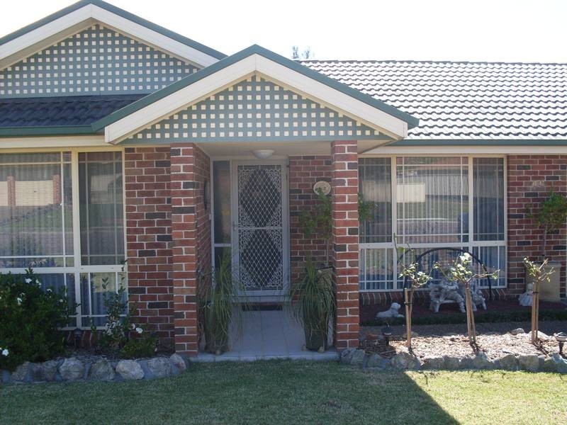 46 FLAMINGO DR, Cameron Park NSW 2285