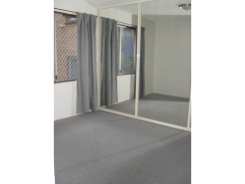 8/33 Nesca Pde, The Hill NSW 2300