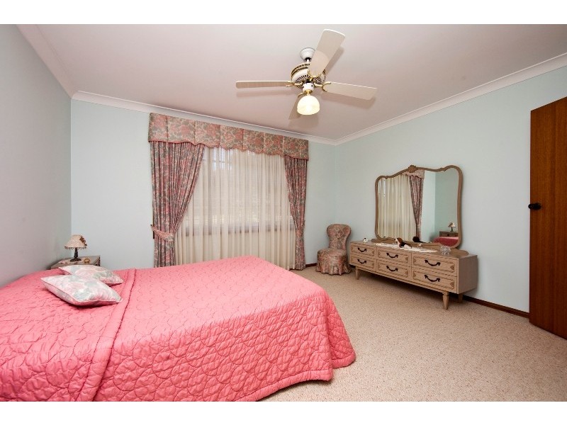 29 Dangerfield Drive, Rankin Park NSW 2287