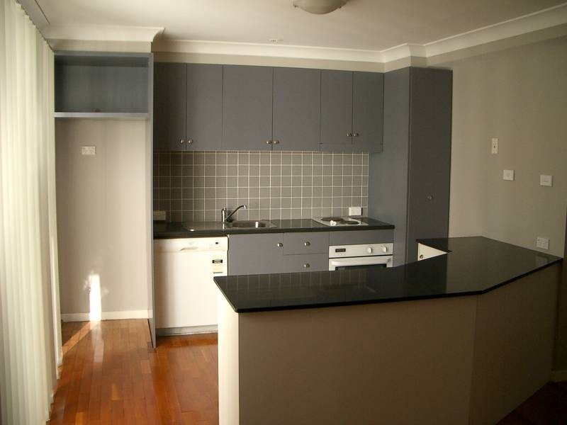 121/5 TUDOR STREET, Newcastle West NSW 2302