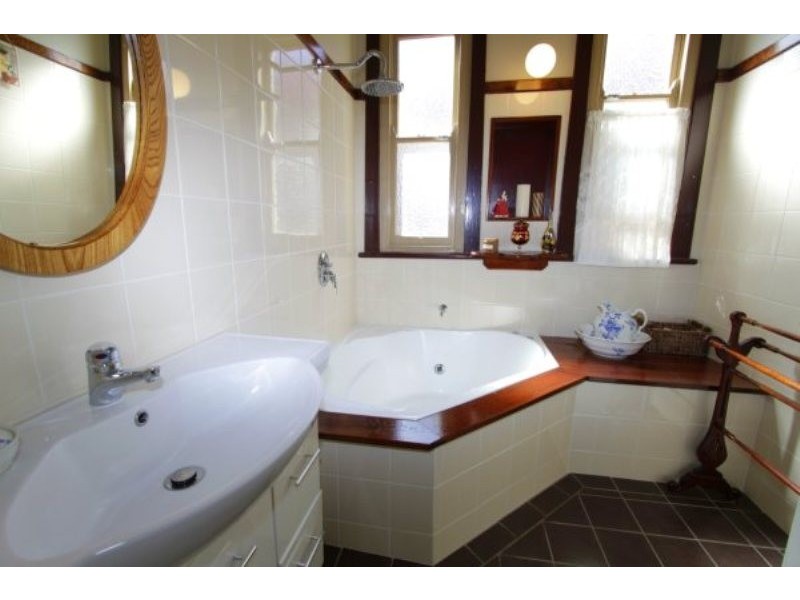 36 Kerr Street, Mayfield NSW 2304