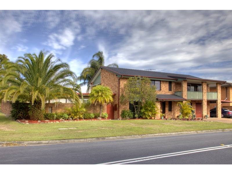 68 Regal Way, Valentine NSW 2280