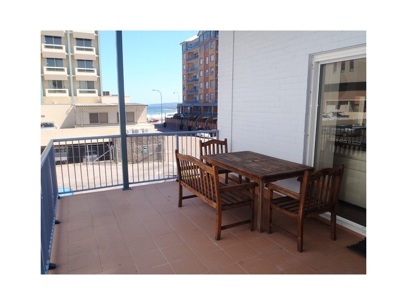 4/19 SCOTT ST, Newcastle NSW 2300