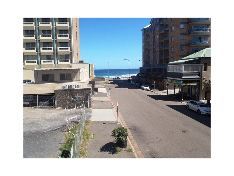 4/19 SCOTT ST, Newcastle NSW 2300