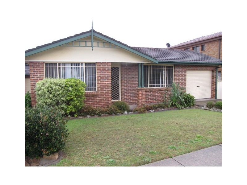 1/14 Angophora Drive, Warabrook NSW 2304