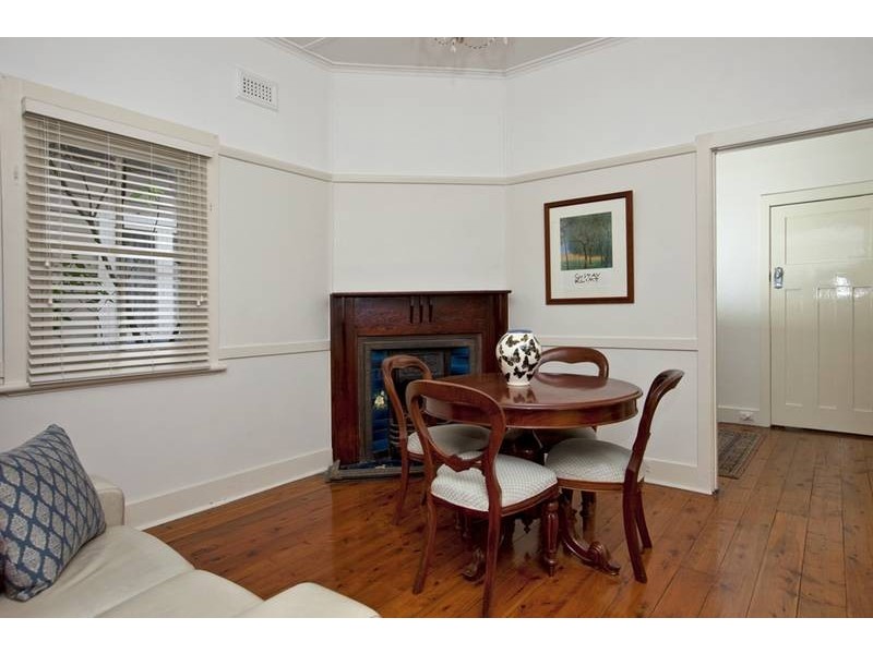 57 BRAYE ST, Mayfield NSW 2304