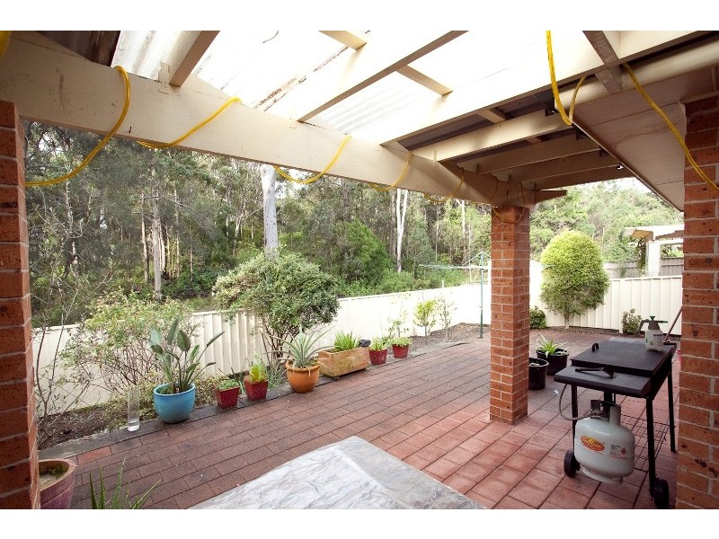 2/9 Excalibur Parade, Valentine NSW 2280