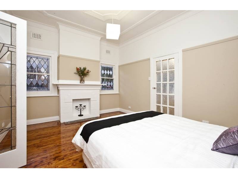 30 Woodstock Street, Mayfield NSW 2304