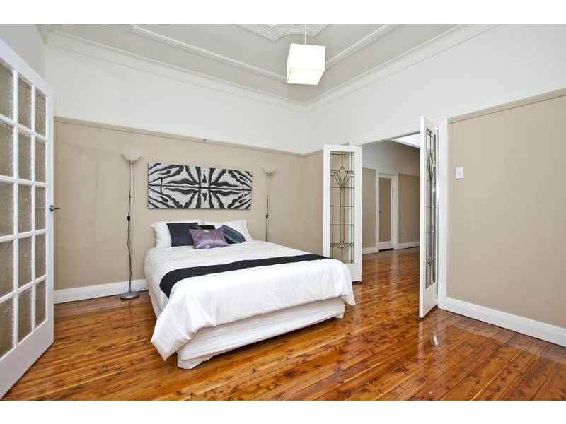 30 Woodstock Street, Mayfield NSW 2304