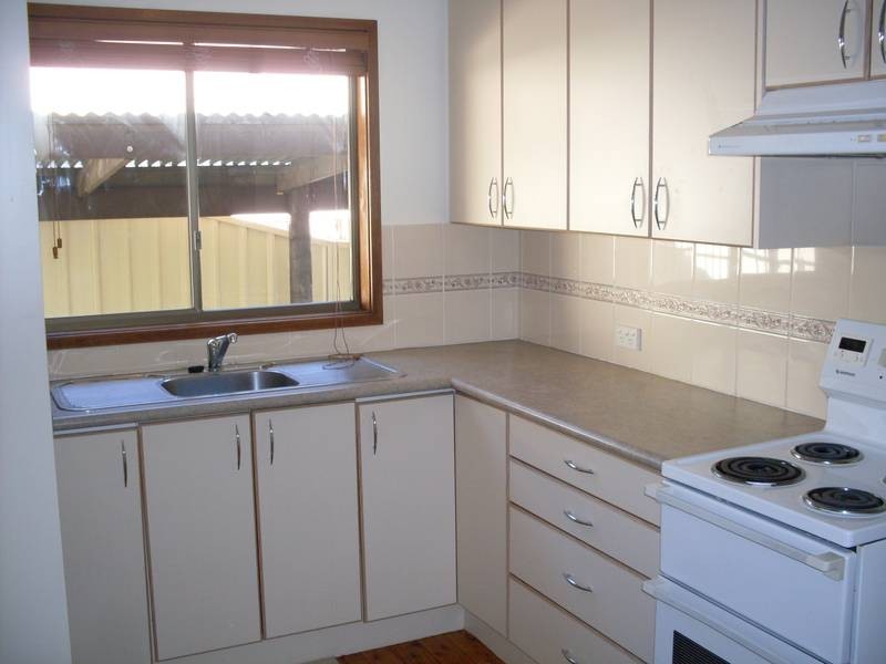 30 Delasala Drive, Macquarie Hills NSW 2285