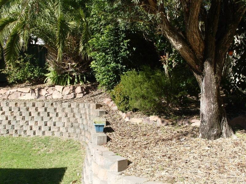 30 Delasala Drive, Macquarie Hills NSW 2285