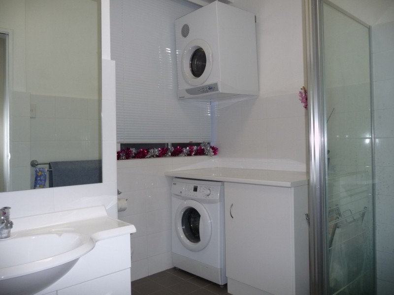 3/12 Anzac Parade, The Hill NSW 2300