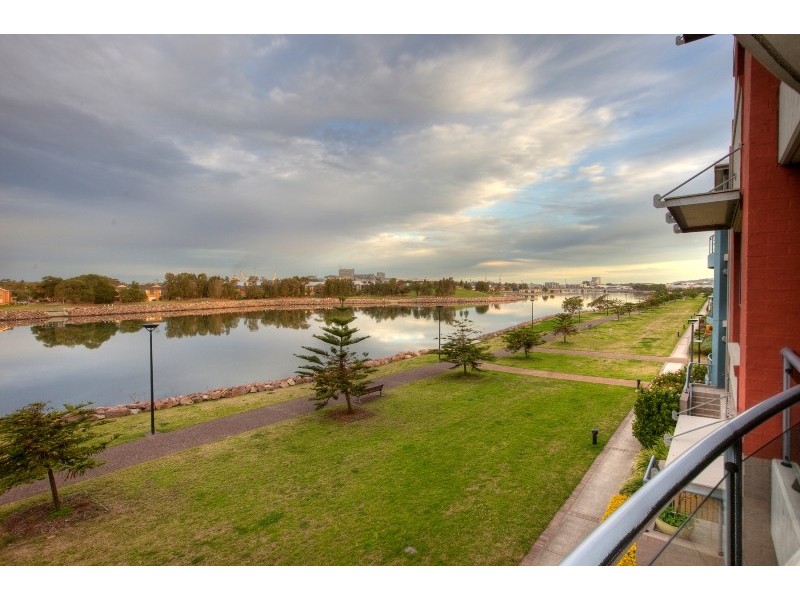 12/233 Hannell Street, Maryville NSW 2293