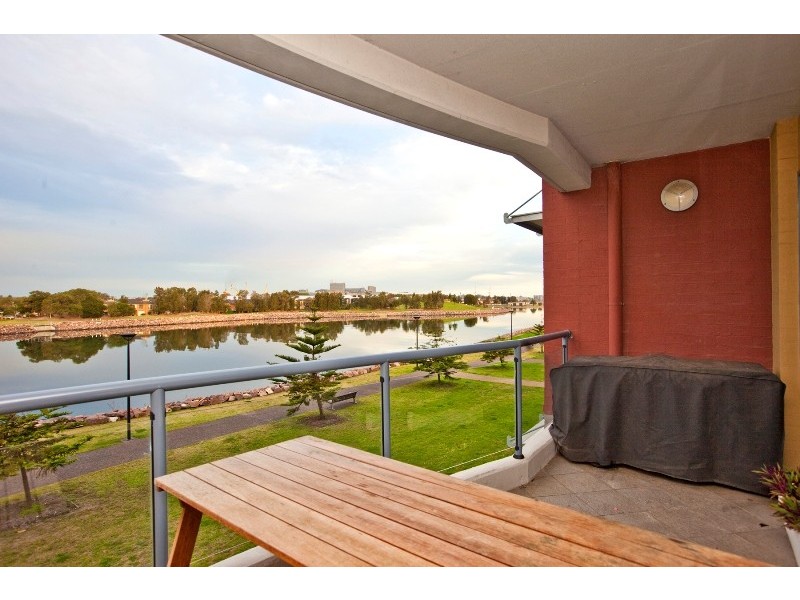 12/233 Hannell Street, Maryville NSW 2293