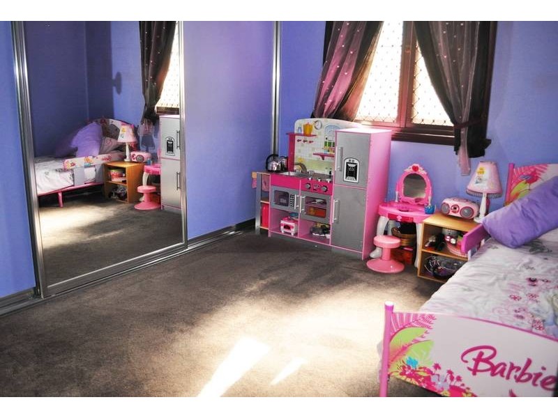 8 THOMAS ST, Mayfield NSW 2304