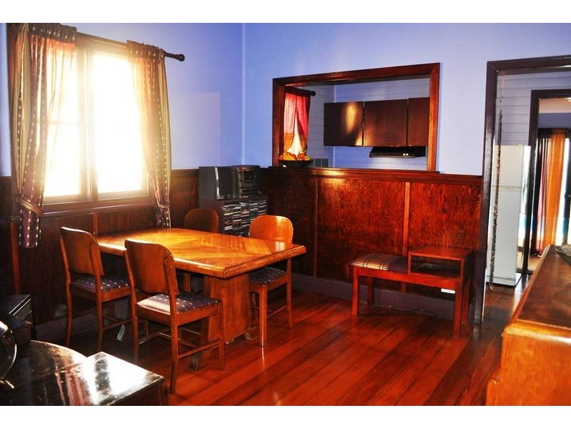 8 THOMAS ST, Mayfield NSW 2304