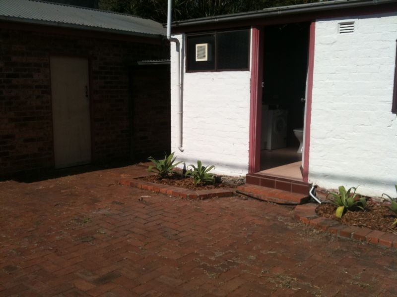 14 BULL ST, Cooks Hill NSW 2300