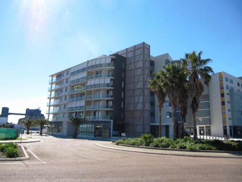403/19 Honeysuckle Drive, Newcastle NSW 2300