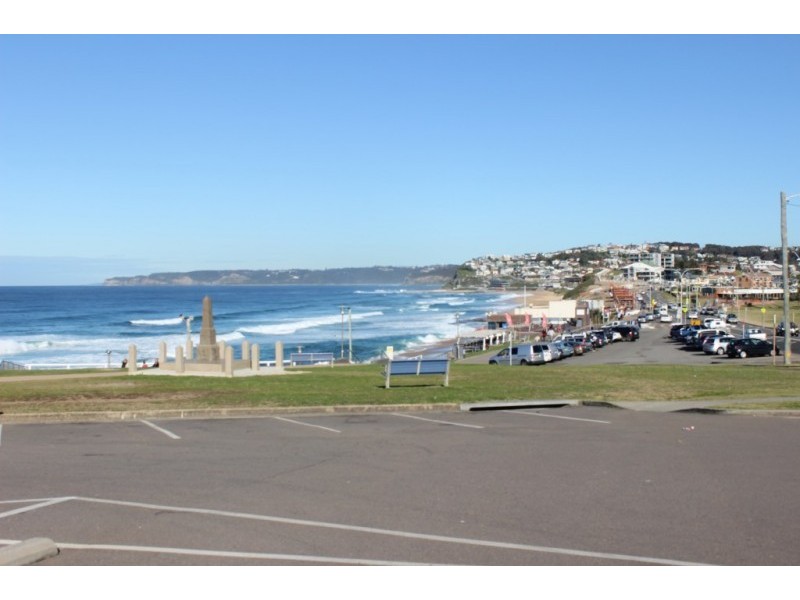 4/6 MEMORIAL DR, The Hill NSW 2300