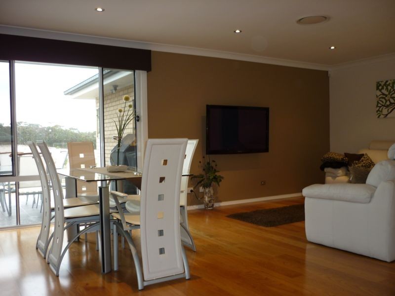 19 STRINGYBARK DR, Fern Bay NSW 2295