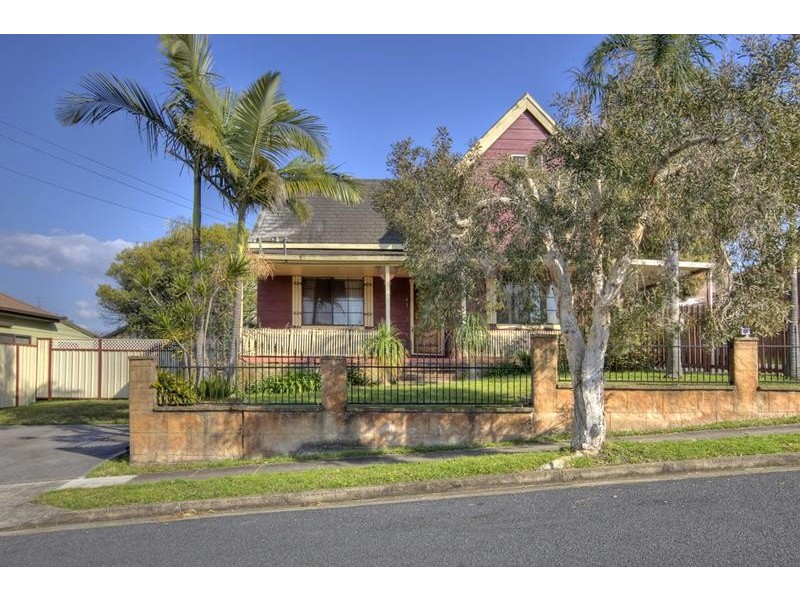 82 Barton Street, Mayfield NSW 2304