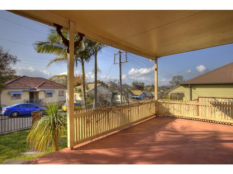 82 Barton Street, Mayfield NSW 2304