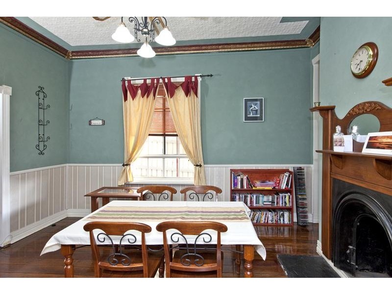 82 Barton Street, Mayfield NSW 2304