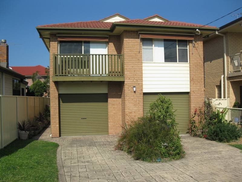 24 Newcastle Street, Stockton NSW 2295