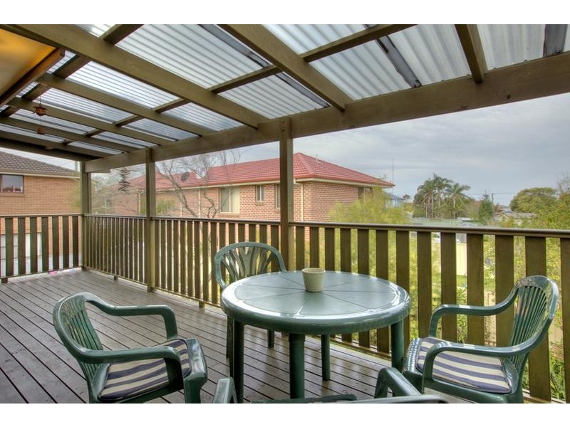 24 Newcastle Street, Stockton NSW 2295