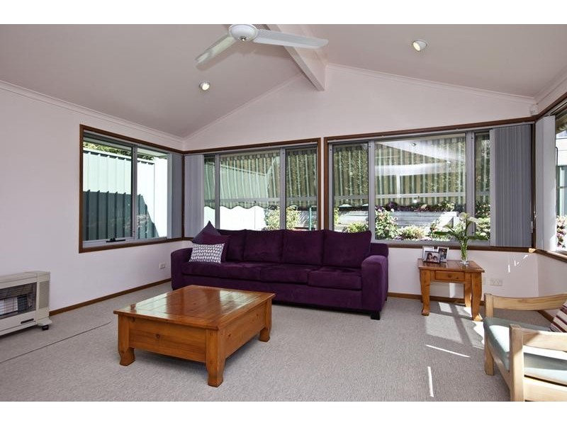 20 Faulkner Crescent, North Lambton NSW 2299