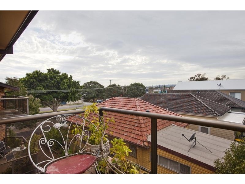 9/35 Railway Street, Merewether NSW 2291