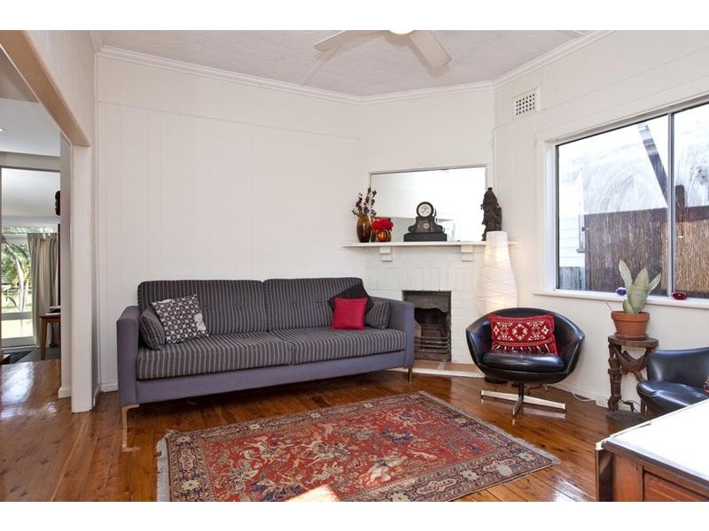 21 Gavey Street, Mayfield NSW 2304