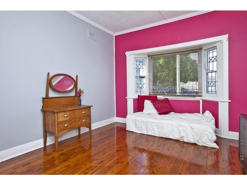 21 Gavey Street, Mayfield NSW 2304