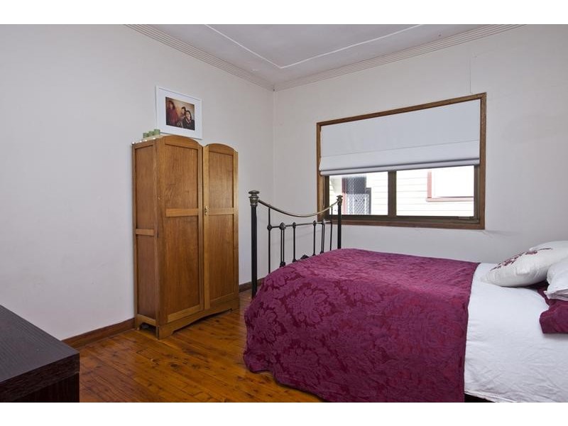 37 Maud Street, Mayfield West NSW 2304