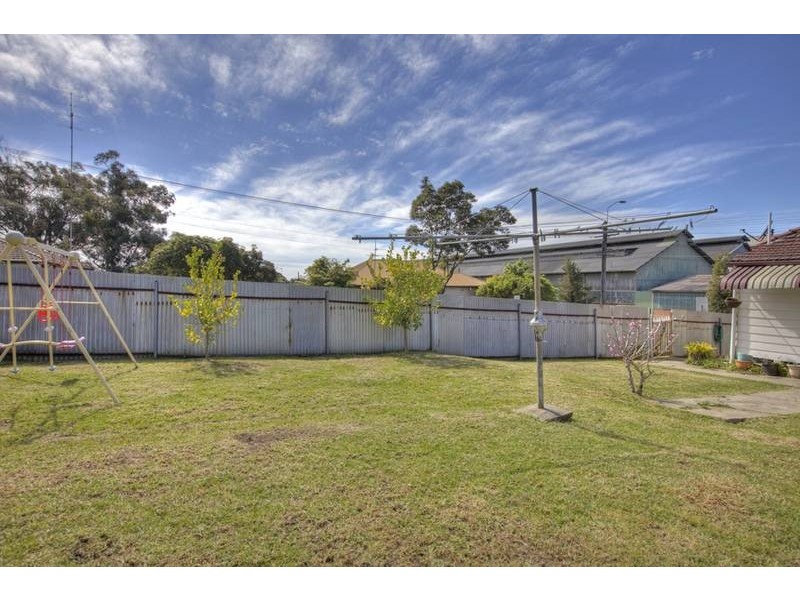37 Maud Street, Mayfield West NSW 2304