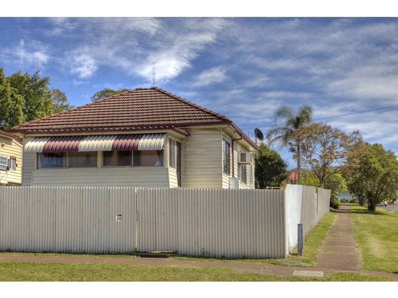 37 Maud Street, Mayfield West NSW 2304