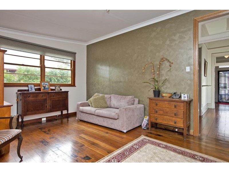 13 Parkview Street, Georgetown NSW 2298