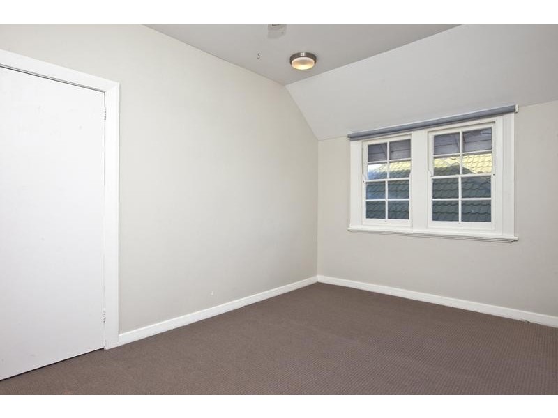 13 Helen Street, Merewether NSW 2291