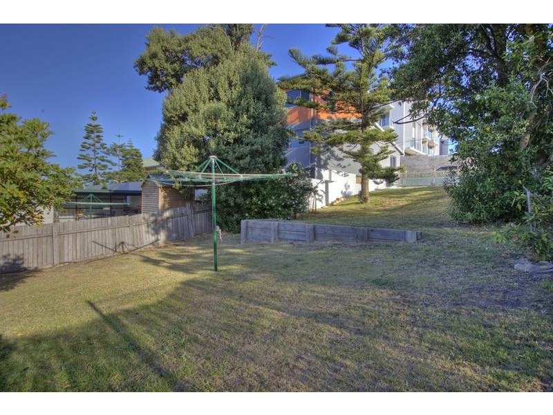 13 Helen Street, Merewether NSW 2291