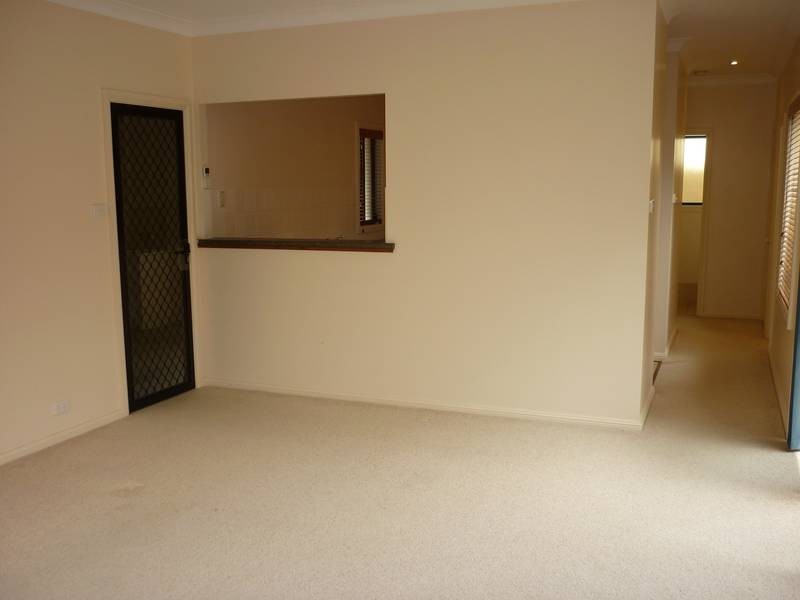 3/12 CALDWELL STREET, Merewether NSW 2291