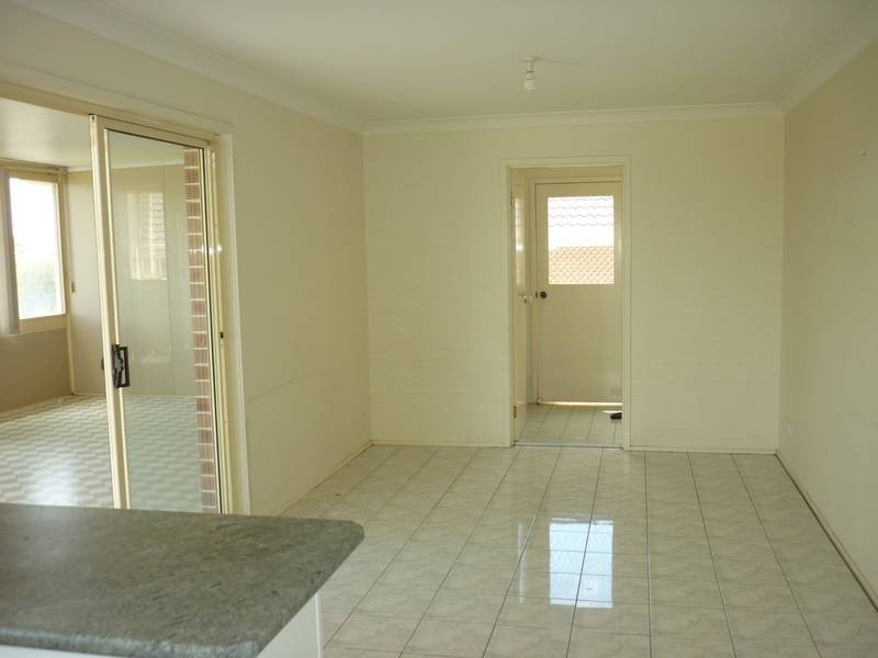 68 CREBERT STREET, Mayfield NSW 2304