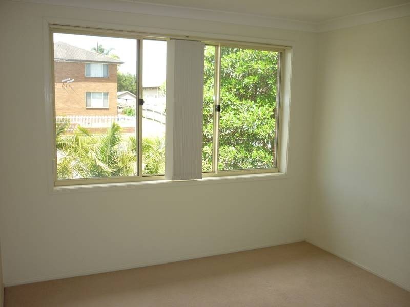 68 CREBERT STREET, Mayfield NSW 2304