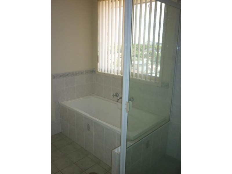 68 CREBERT STREET, Mayfield NSW 2304