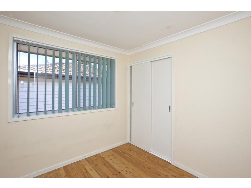 8 Warners Bay Road, Warners Bay NSW 2282