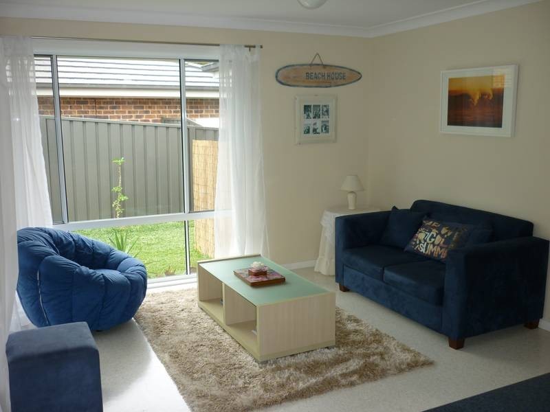 14 PAPERBARK CCT, Fern Bay NSW 2295
