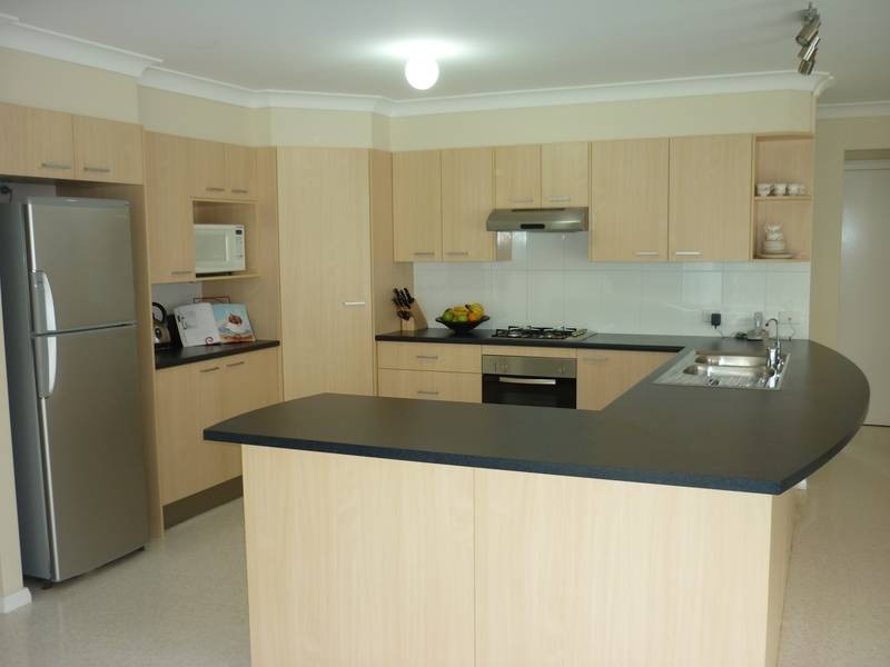 14 PAPERBARK CCT, Fern Bay NSW 2295
