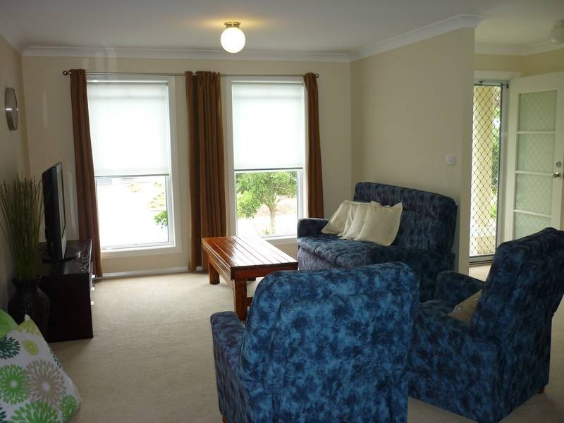 14 PAPERBARK CCT, Fern Bay NSW 2295